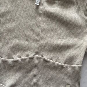 Fabletics Cream Ribbed Knit Top‎